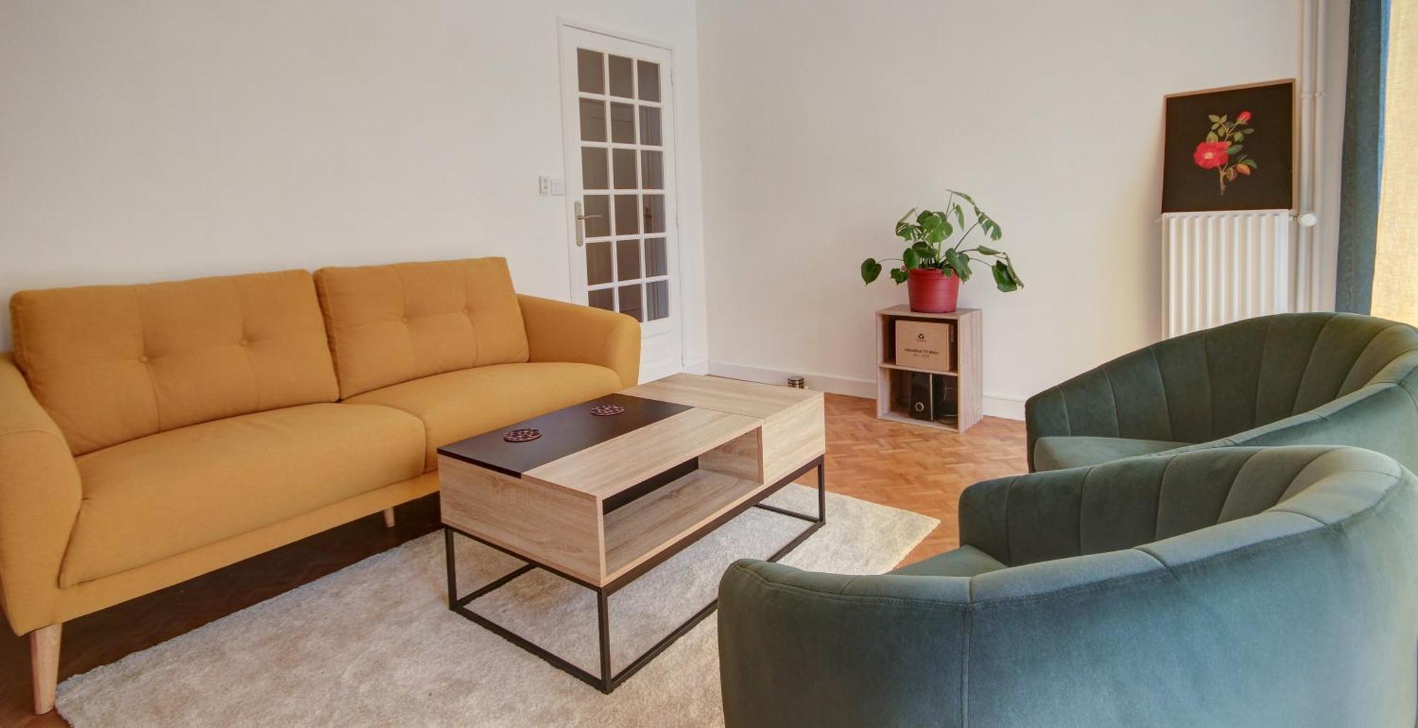 Suite T5 Rennes Gare - Parking Prive Gratuit Exterior foto
