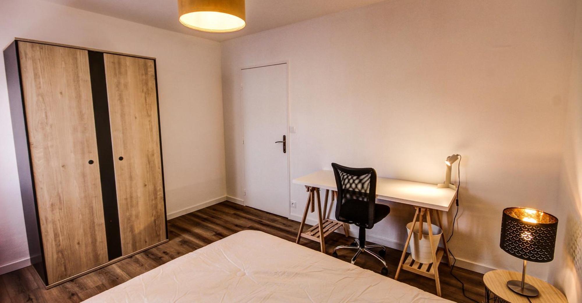 Suite T5 Rennes Gare - Parking Prive Gratuit Exterior foto